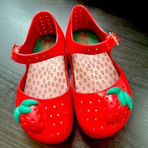 Mini Melissa Strawberry Red shoes